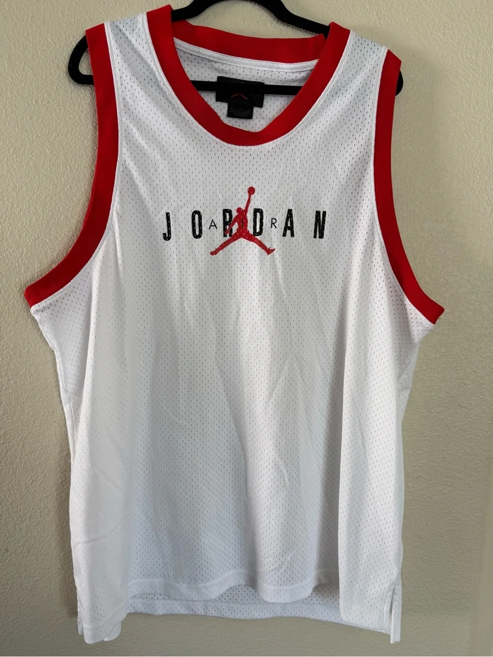 Jordan White & Red Mesh Basketball Jersey Size XL